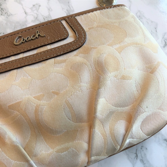 Coach | Cream and Tan Signature Wristlet Wallet - Picture 2 of 5